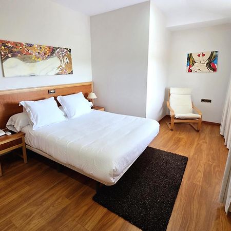 Hotel Los Barruecos By Croma Malpartida de Cáceres 외부 사진