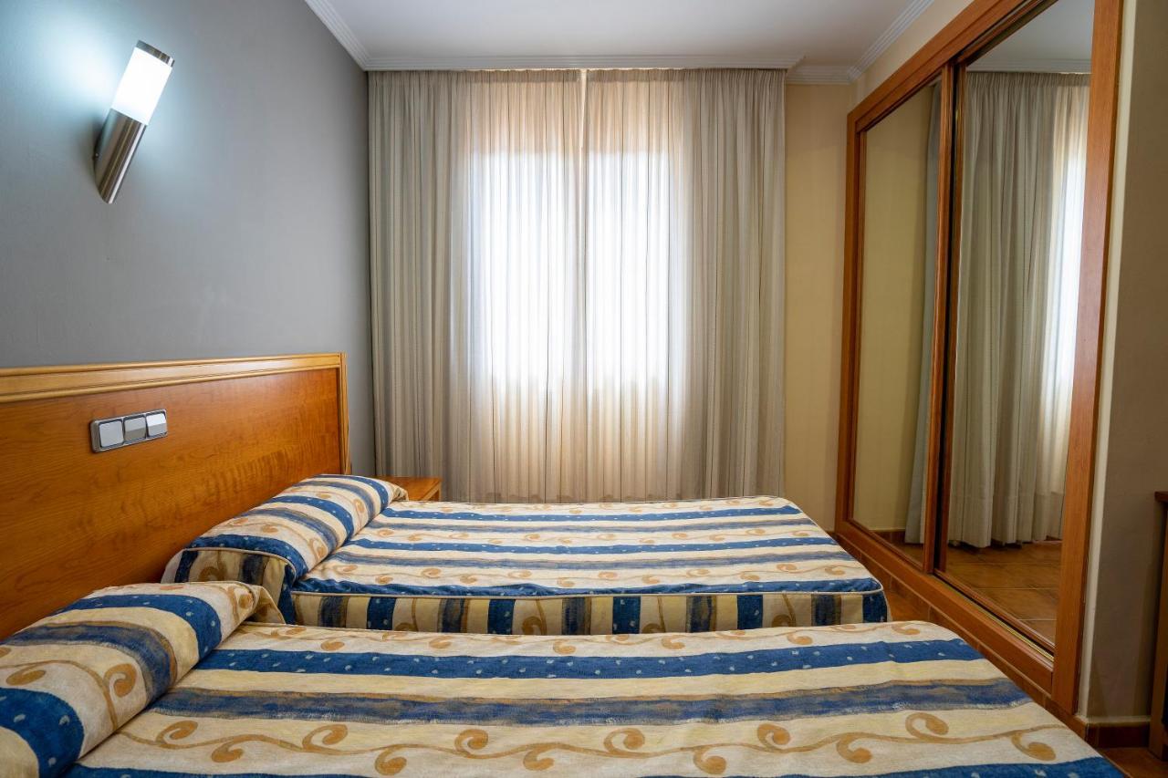 Hotel Los Barruecos By Croma Malpartida de Cáceres 외부 사진