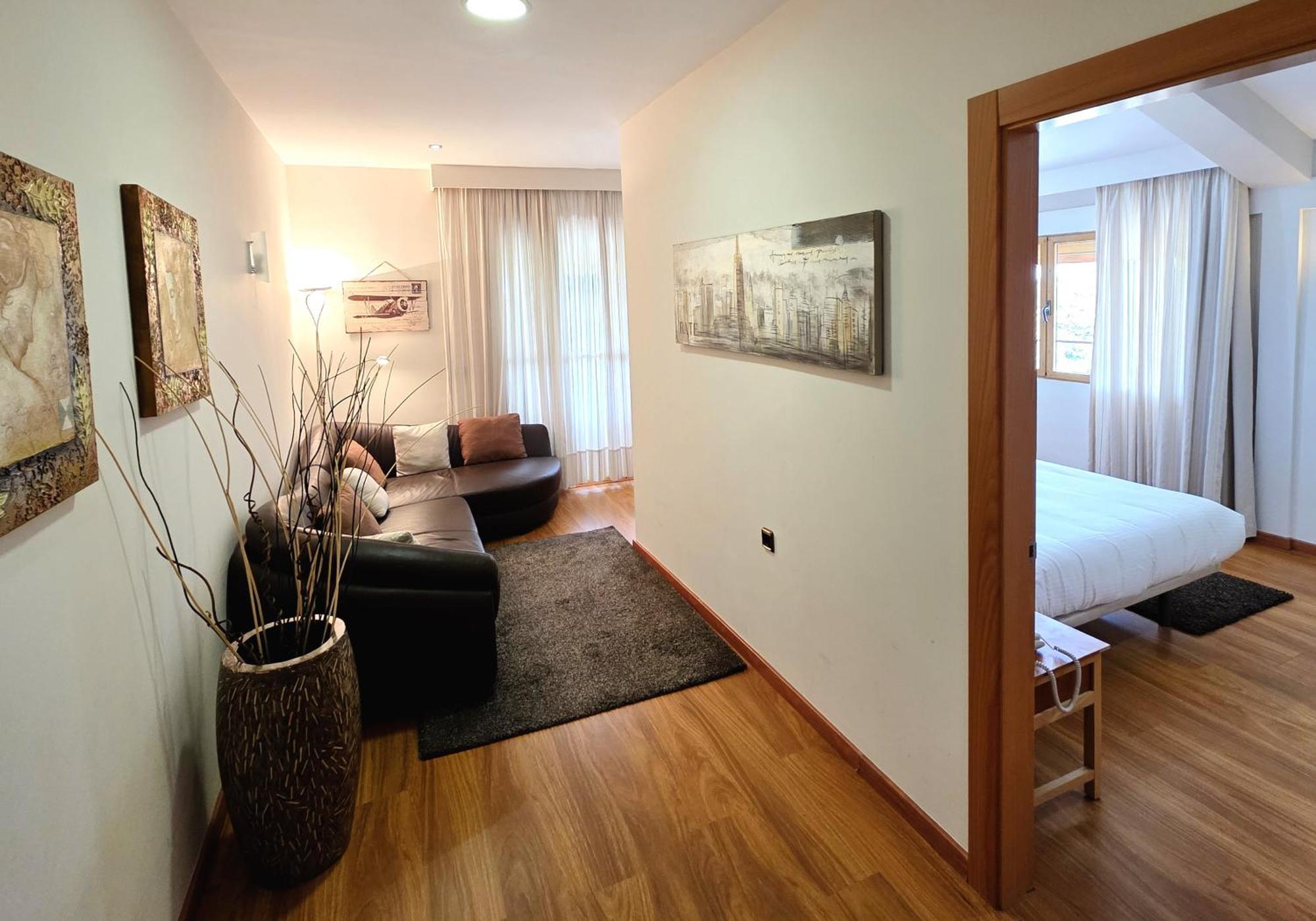 Hotel Los Barruecos By Croma Malpartida de Cáceres 외부 사진